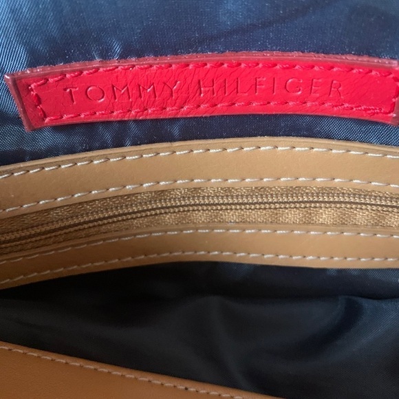 Tommy Hilfiger handbag, Yellow canvas w/leather - Picture 6 of 8